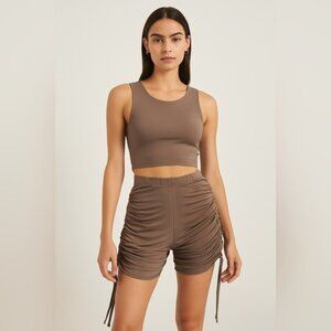 PrettyLittleThing Brown Ruched Bodycon Shorts - Size US Large